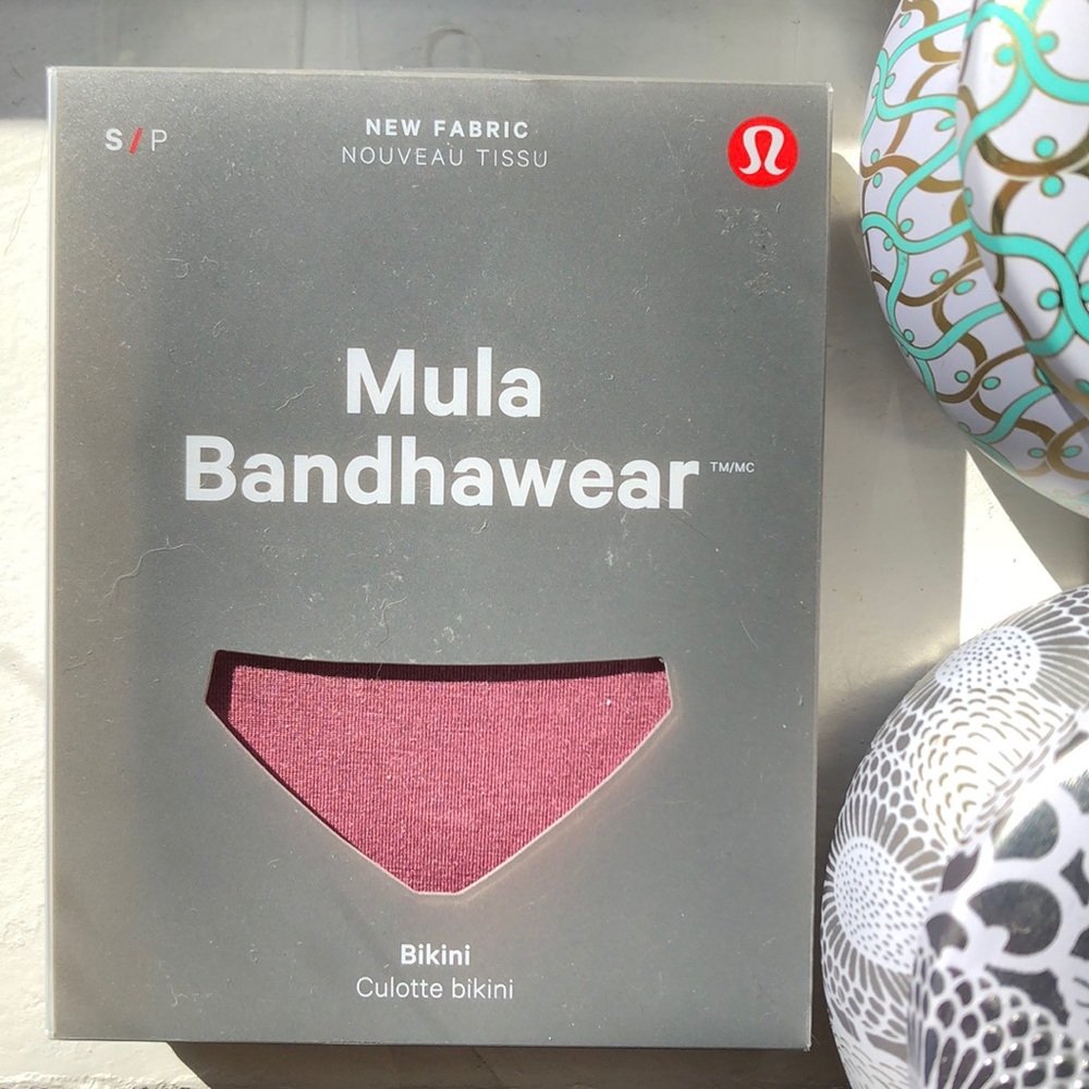 NWT Lulu Lemon Mula Bandhawear
